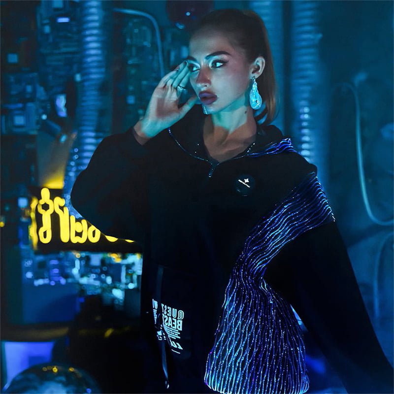 Trending Luminous Hoodies, Light Up Your Style with These Men's Hoodies - Lumisonata - immagine 4